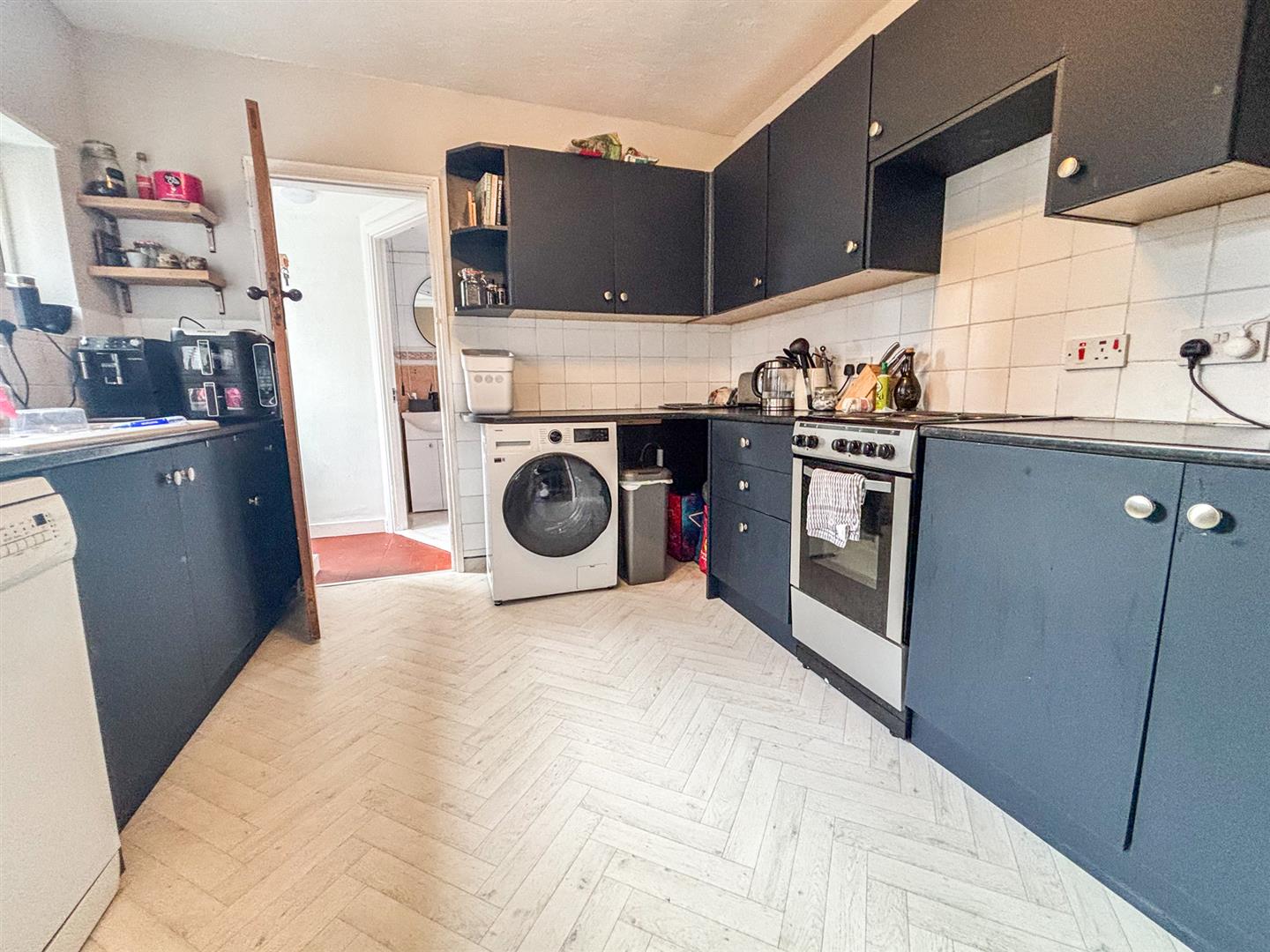 3 bed property in Ridgway Road, Bedford